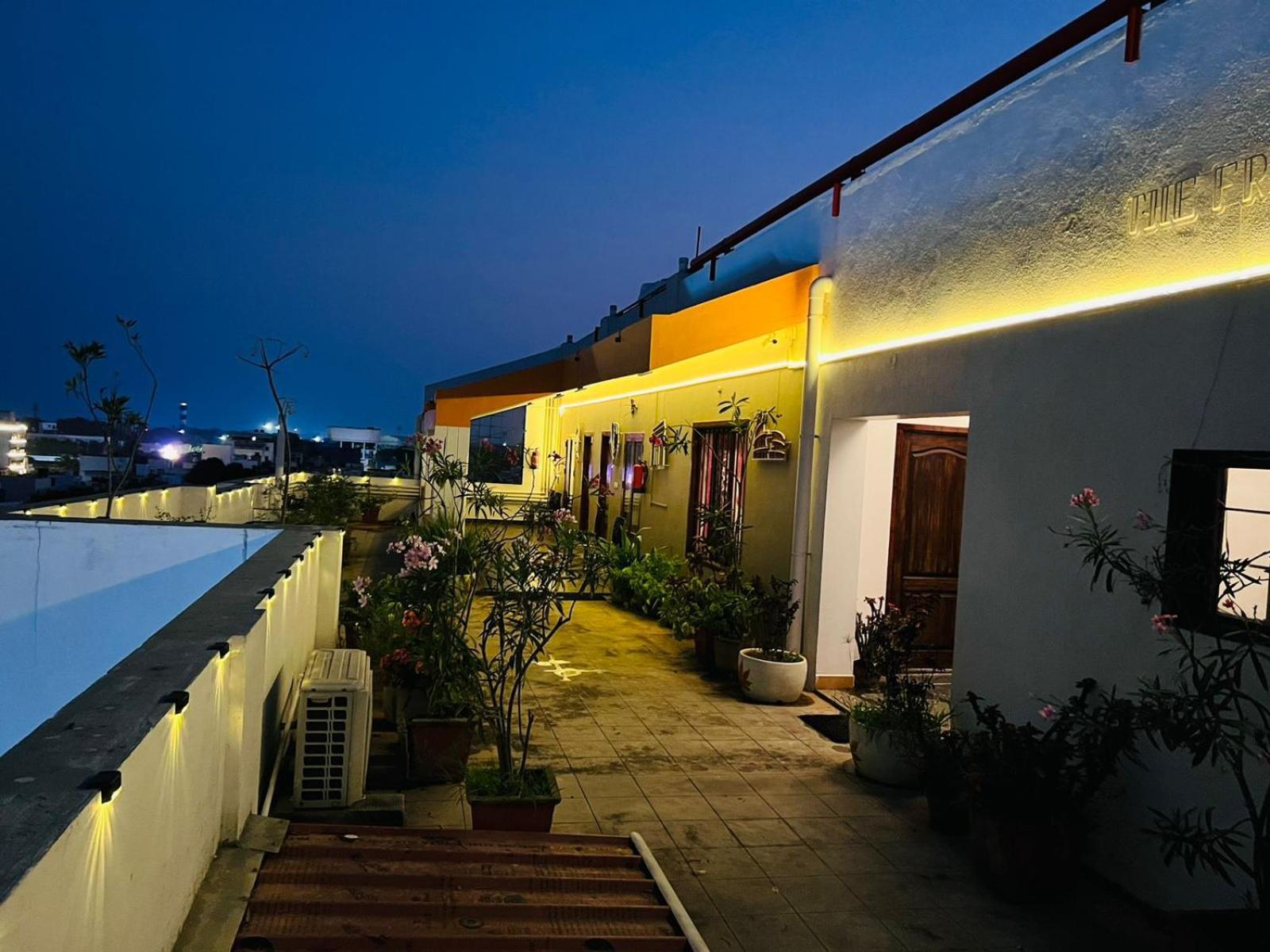 The French Villa Elite Pondicherry Exterior foto